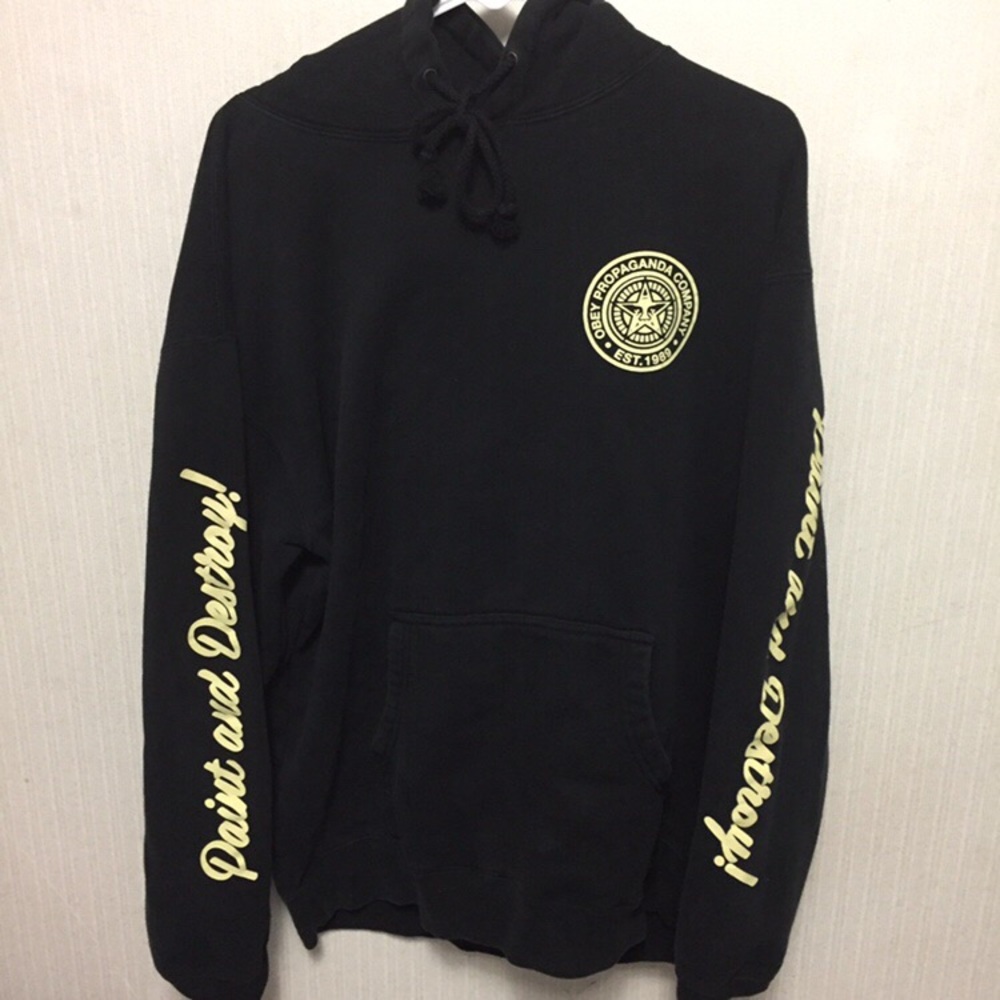 Obey propaganda hoodie size Large